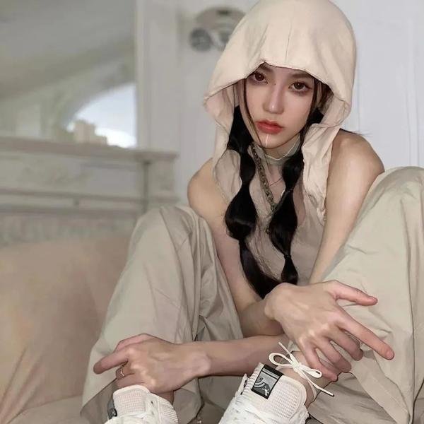 禁苑春浓